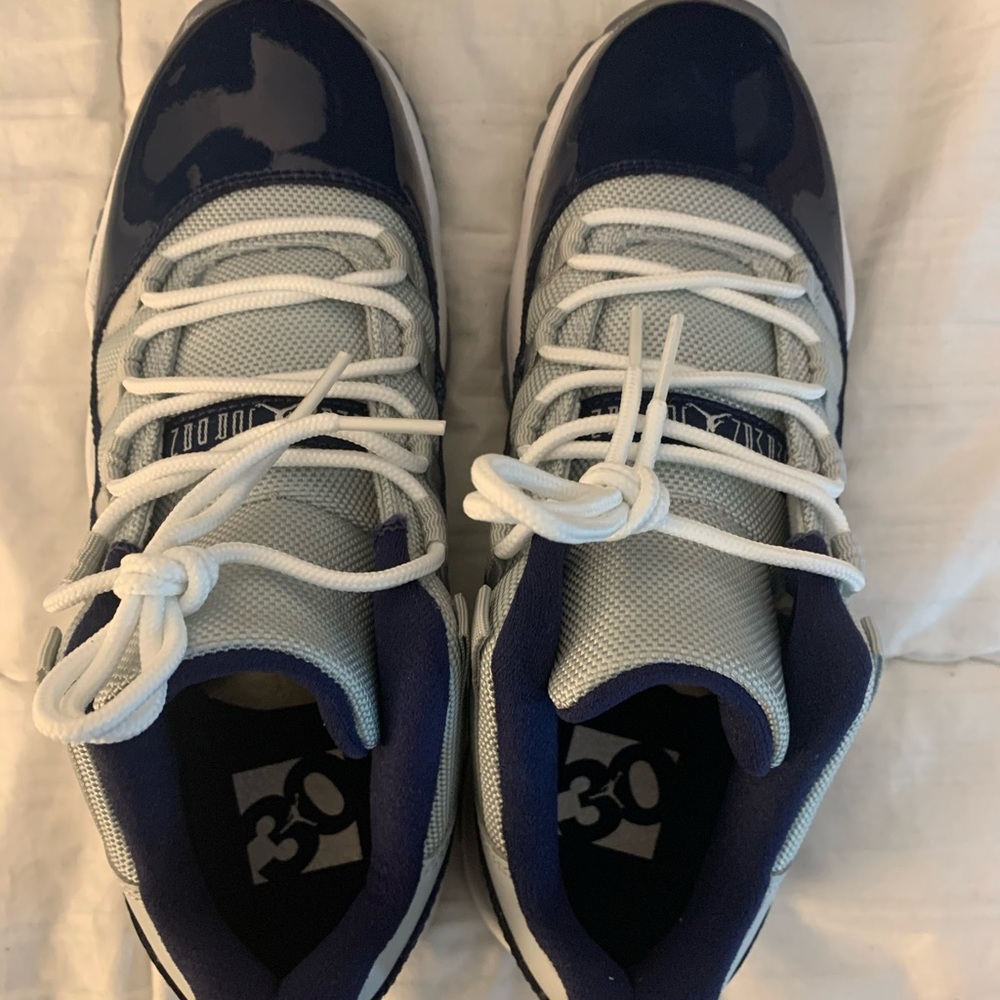 Jordan Xi Retro Lows. Georgetown. Released 2015. - image 3